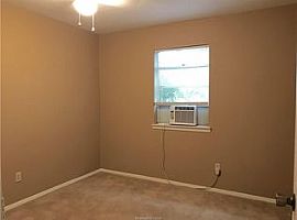 3 Beds 2 Baths 1,215 Sqft in College Station, TX (Photo 8 of 10)