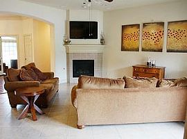 3 Beds 2.5 Baths 2,633 Sqft in Fulshear, TX (Photo 6 of 12)