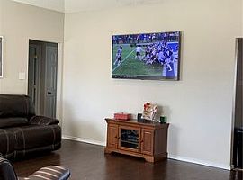 3 Beds 2 Baths 1,500 Sqft in Crowley, TX (Photo 3 of 12)