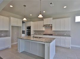 5 Beds 4.5 Baths 4,328 Sqft in Prosper, TX (Photo 4 of 12)