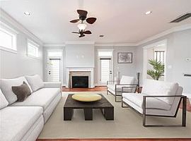 3 Beds 2.5 Baths 2,787 Sqft in Houston, TX (Photo 8 of 10)