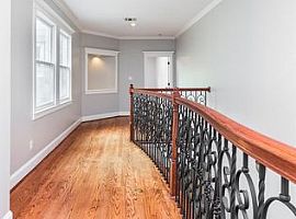 3 Beds 2.5 Baths 2,787 Sqft in Houston, TX (Photo 9 of 10)