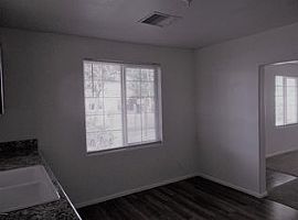 329 S Oregon St, Chandler, Az 85225 in Chandler, AZ (Photo 9 of 10)