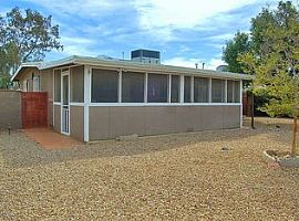 1901 N Bell Ave, Tucson, Az 85712 in Tucson, AZ (Photo 9 of 12)