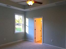 947 Leonard Dr, Johns Island, Sc 29455 The Rent Is $500 in Johns Island, SC (Photo 4 of 5)