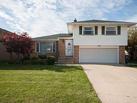 4754 Roadoan Rd, Brooklyn, Oh 44144 3 Beds 2 Baths 1,510 Sqft in Brooklyn, OH