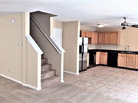 Charming 4bedroom  in Indianapolis, IN (Photo 5 of 10)