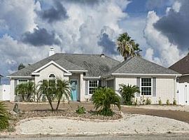 Charming  in Corpus Christi, TX