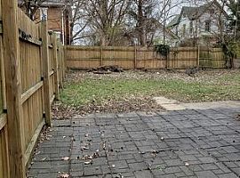 Charming 3bed 1 Bath  in Cincinnati, OH (Photo 2 of 11)