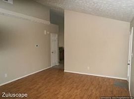 Charming 3bed in Franklin, IN (Photo 12 of 12)