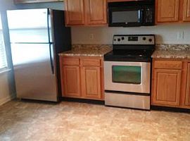 Charming 3 Bedroom.125 Hope Dr, Frankfort in Frankfort, KY (Photo 3 of 6)