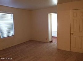 2 Beds 2 Baths in Tucson, AZ (Photo 6 of 7)
