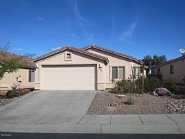 4 Beds 2 Baths in Oro Valley, AZ