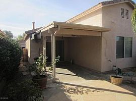4 Beds 2 Baths in Oro Valley, AZ (Photo 8 of 8)