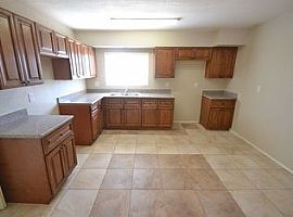 3 Beds 2 Baths in Phoenix, AZ (Photo 3 of 6)