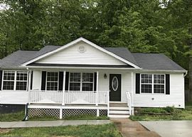 3 Beds 2 Baths in Fredericksburg, VA