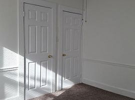 3 Beds 1 Bath in Portsmouth, VA (Photo 6 of 8)