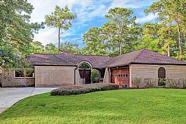 4 Beds 3 Baths 2,981 Sqft in Houston, TX