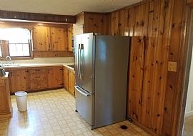 A Very Nice House For Rent in Cramerton, NC (Photo 4 of 8)