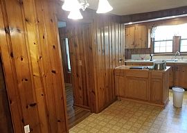 A Very Nice House For Rent in Cramerton, NC (Photo 7 of 8)