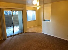 1 Bedroom Home in San Diego, CA (Photo 6 of 12)