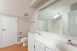 Beautiful House For Rent in Charlotte, NC (Photo 5 of 9)