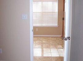 6854 Colonial Ter, Mobile, Al 36618 in Mobile, AL (Photo 4 of 11)