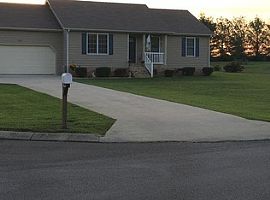 94 Hazelwood Ln, Winchester, Tn 37398 in Winchester, TN