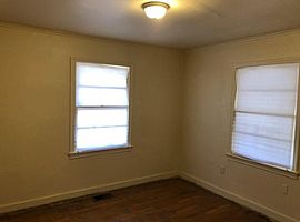 4 Beds 1.5 Baths in Jackson, MS (Photo 6 of 6)