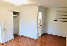 4 Beds 2 Baths in Sunnyvale, CA (Photo 8 of 12)