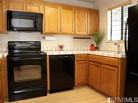 $3499 / 2br - 1000ft2 - Christmas Move in Specials!!! $500 in San Mateo, CA (Photo 5 of 12)