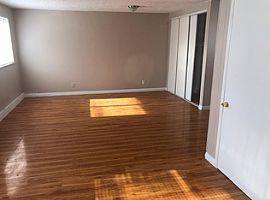 508 Saylor Way, Las Vegas, Nv 89107 in Las Vegas, NV (Photo 4 of 7)