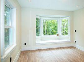 133 Indian Hill Rd # Main, West Tisbury, Ma 02575 4 Beds 4 Bath in West Tisbury, MA (Photo 9 of 11)