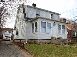 20 Clark Ln, Waterford, Ct 06385 Contact/me 4063445061  in Waterford, CT (Photo 2 of 12)