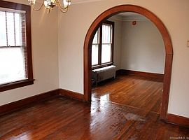 20 Clark Ln, Waterford, Ct 06385 Contact/me 4063445061  in Waterford, CT (Photo 7 of 12)