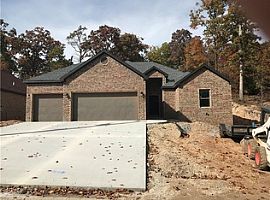 20 Merritt Cir, Bella Vista, Ar 72714 Contact/me 4063445061  in Bella Vista, AR