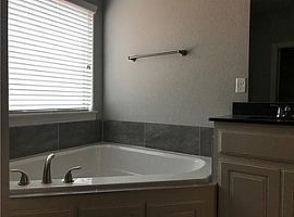 20 Merritt Cir, Bella Vista, Ar 72714 Contact/me 4063445061  in Bella Vista, AR (Photo 8 of 12)