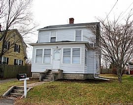 20 Clark Ln, Waterford, Ct 06385 in Waterford, CT