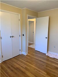 103 Cole St, Jamestown, Ri 02835 in Jamestown, RI (Photo 4 of 9)