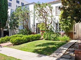 Beautiful 1bedroom Apartment in Beverly Hills Ca in Beverly Hills, CA (Photo 3 of 3)