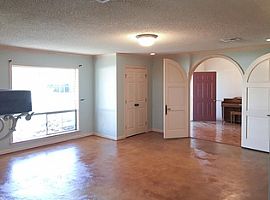 219 Brumley Ln, Duson, La 70529 4 Beds 2 Baths 2,800 Sqft in Duson, LA (Photo 5 of 11)