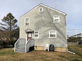 504 Laurel Ave, Point Pleasant Boro, Nj 08742 3 Beds 2 Baths 1, in Point Pleasant Beach, NJ (Photo 2 of 10)