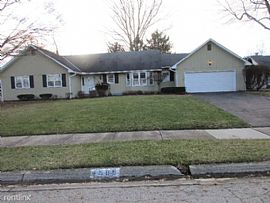 4585 Shires Ct, Upper Arlington, Oh 43220 3 Beds 2.5 Baths -- S in Upper Arlington, OH