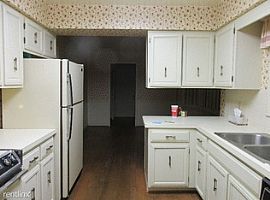 4585 Shires Ct, Upper Arlington, Oh 43220 3 Beds 2.5 Baths -- S in Upper Arlington, OH (Photo 2 of 6)