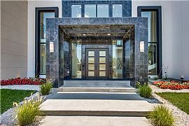 5 Beds 6 Baths 5,760 Sqft in Dallas, TX