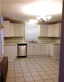 83 Webb St, Hamden, Ct 06517 2 Beds 1 Bath 972 Sqft in Hamden, CT (Photo 3 of 3)
