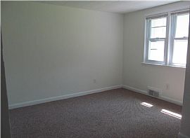 121 Westport Rd # 2, Wilton, Ct 06897 in Wilton, CT (Photo 5 of 10)