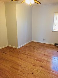 16 Hilton Ave, East Haven, Ct 06512 in East Haven, CT (Photo 3 of 9)