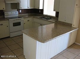 201 E Cullumber Ave, Gilbert, Az 85234 in Gilbert, AZ (Photo 4 of 6)