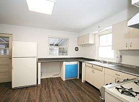 407 Union Ave, Saint Charles, Il Contact Me (406) 344-5061 in Saint Charles, IL (Photo 4 of 7)